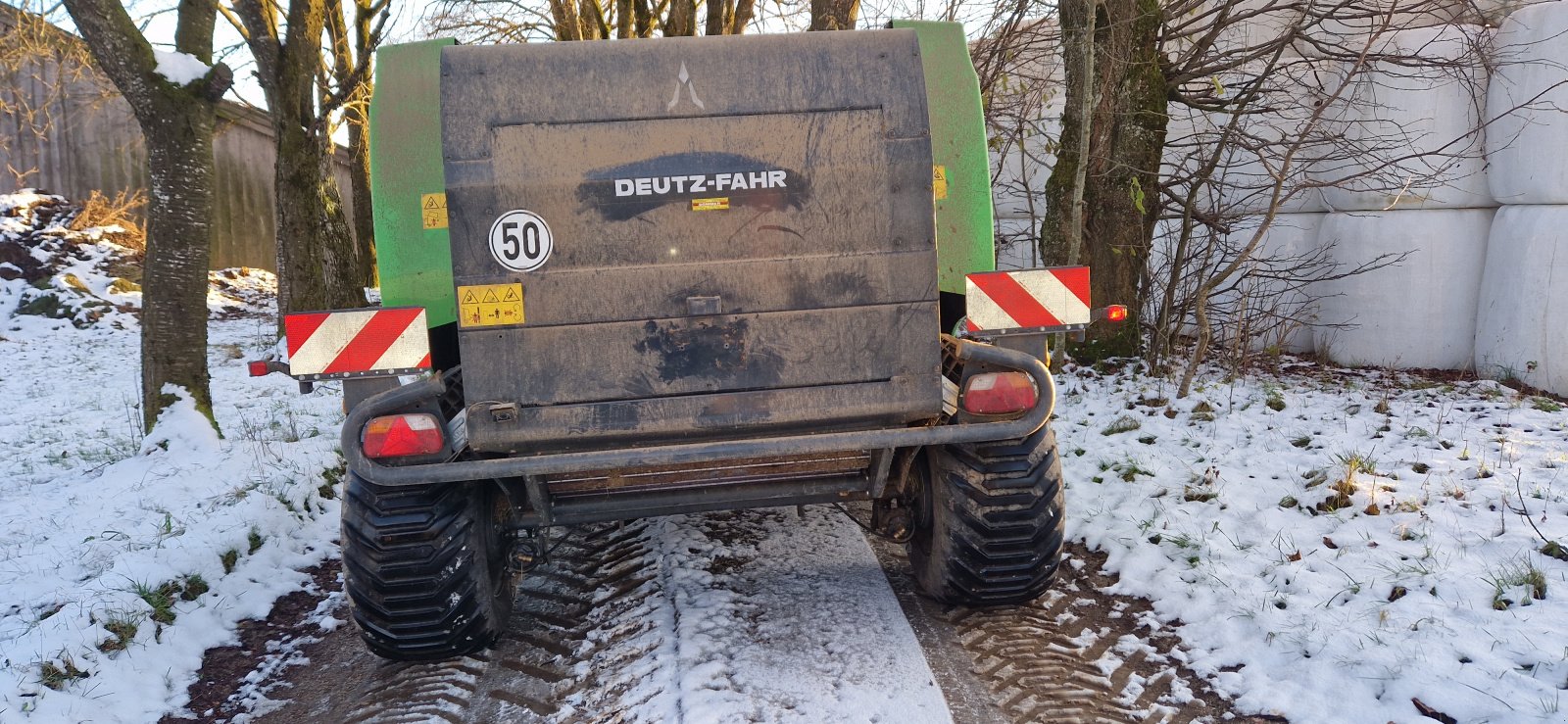 Rundballenpresse des Typs Deutz-Fahr Fixmaster 330 11000 Ballen guter Zusatnd, Gebrauchtmaschine in Palling (Bild 2)