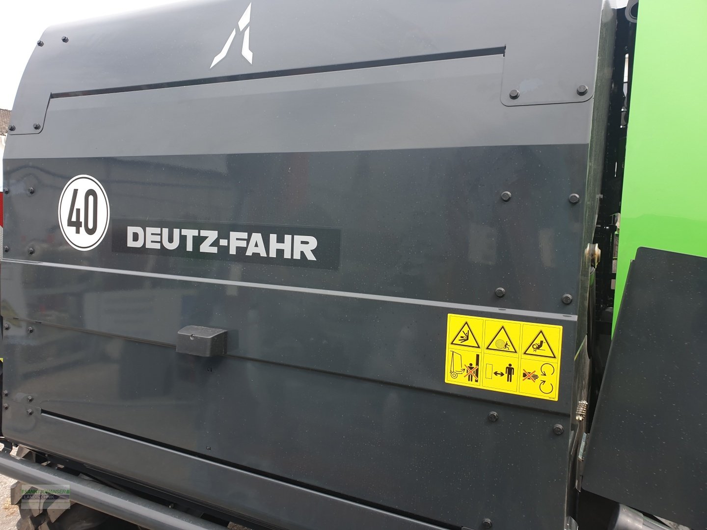 Rundballenpresse typu Deutz-Fahr FixMaster 330 OC 14, Neumaschine w Diessen (Zdjęcie 7)