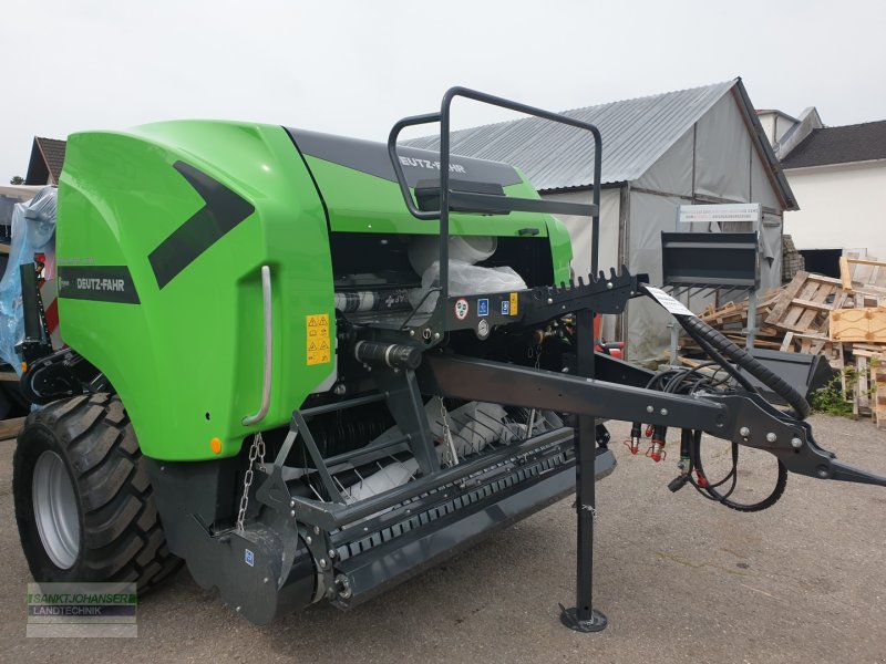 Rundballenpresse du type Deutz-Fahr FixMaster 330 OC 14, Neumaschine en Diessen