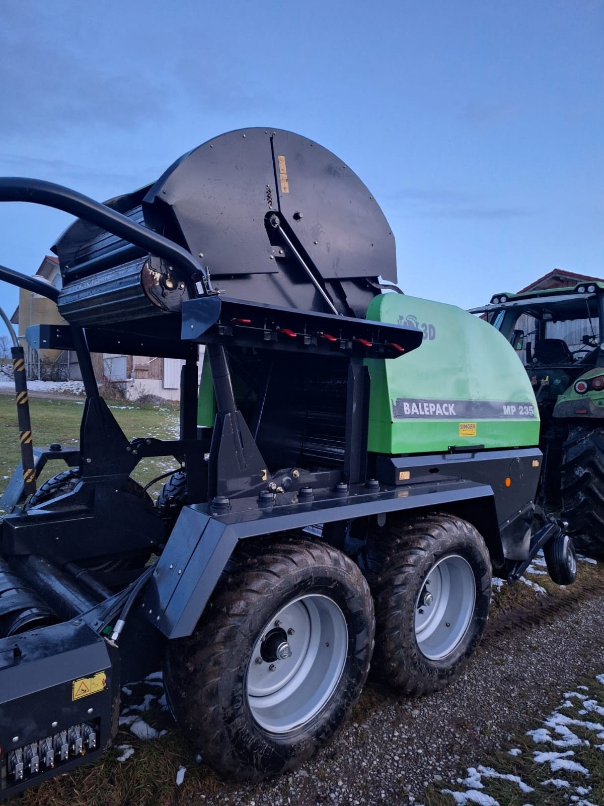 Rundballenpresse typu Deutz-Fahr MP 235 Balepack, Gebrauchtmaschine v Günzach (Obrázek 4)