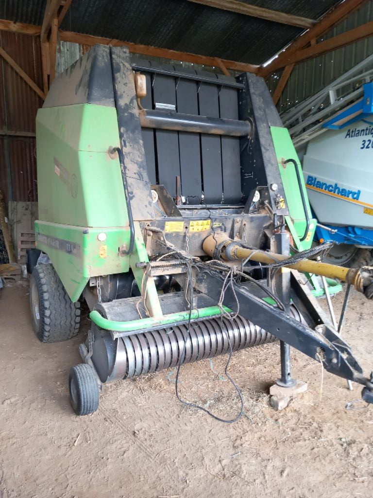 Rundballenpresse van het type Deutz-Fahr RB 4.60, Gebrauchtmaschine in BRECE (Foto 2)