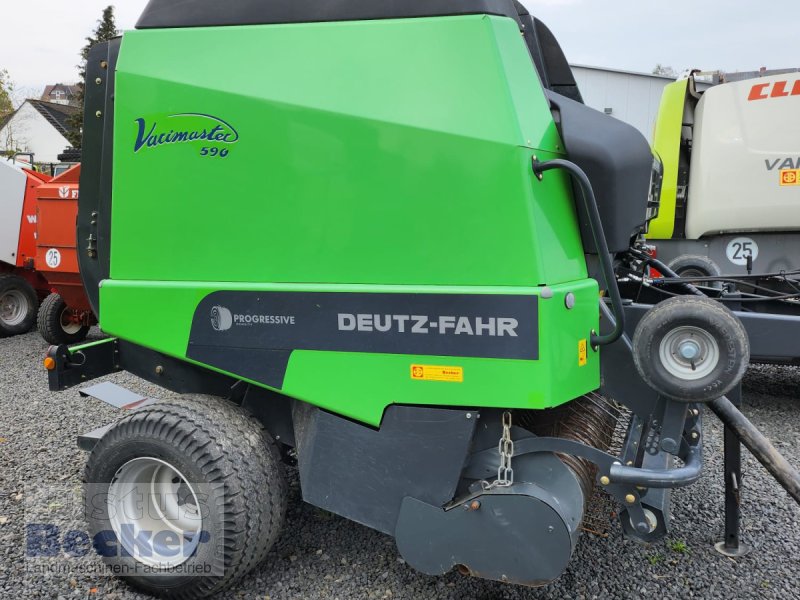 Rundballenpresse van het type Deutz-Fahr Vari Master 590, Gebrauchtmaschine in Weimar-Niederwalgern (Foto 1)