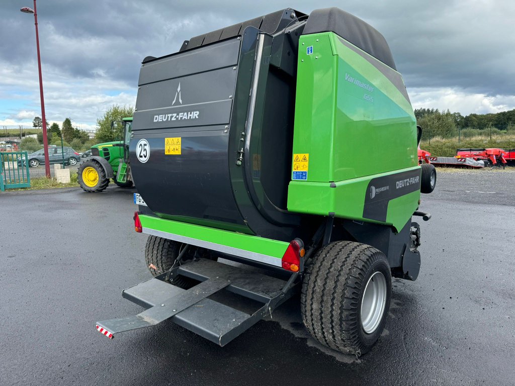 Rundballenpresse типа Deutz-Fahr VARIMASTER 655 (  DESTOCKAGE ), Gebrauchtmaschine в MAURIAC (Фотография 3)