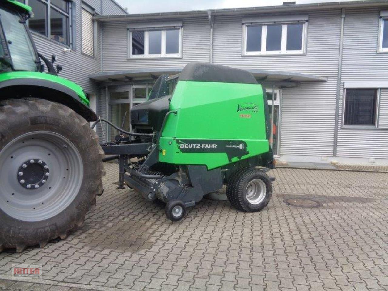 Rundballenpresse tipa Deutz-Fahr Varimaster 766 OC14, Neumaschine u Zell a. H. (Slika 1)