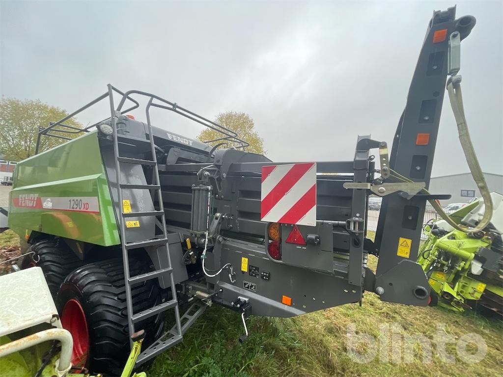 Rundballenpresse типа Fendt 1290 XD, Gebrauchtmaschine в Düsseldorf (Фотография 3)