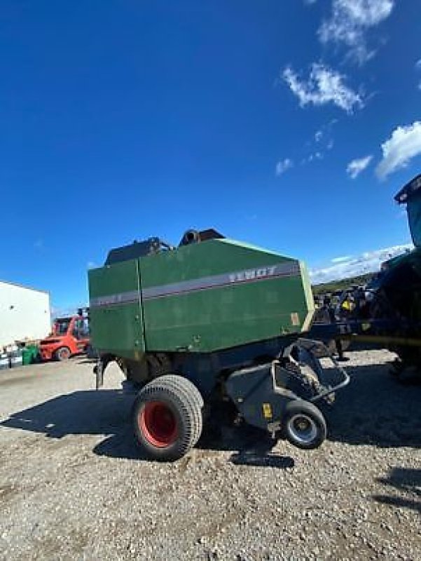 Rundballenpresse of the type Fendt 2900V, Gebrauchtmaschine in Muespach-le-Haut (Picture 3)