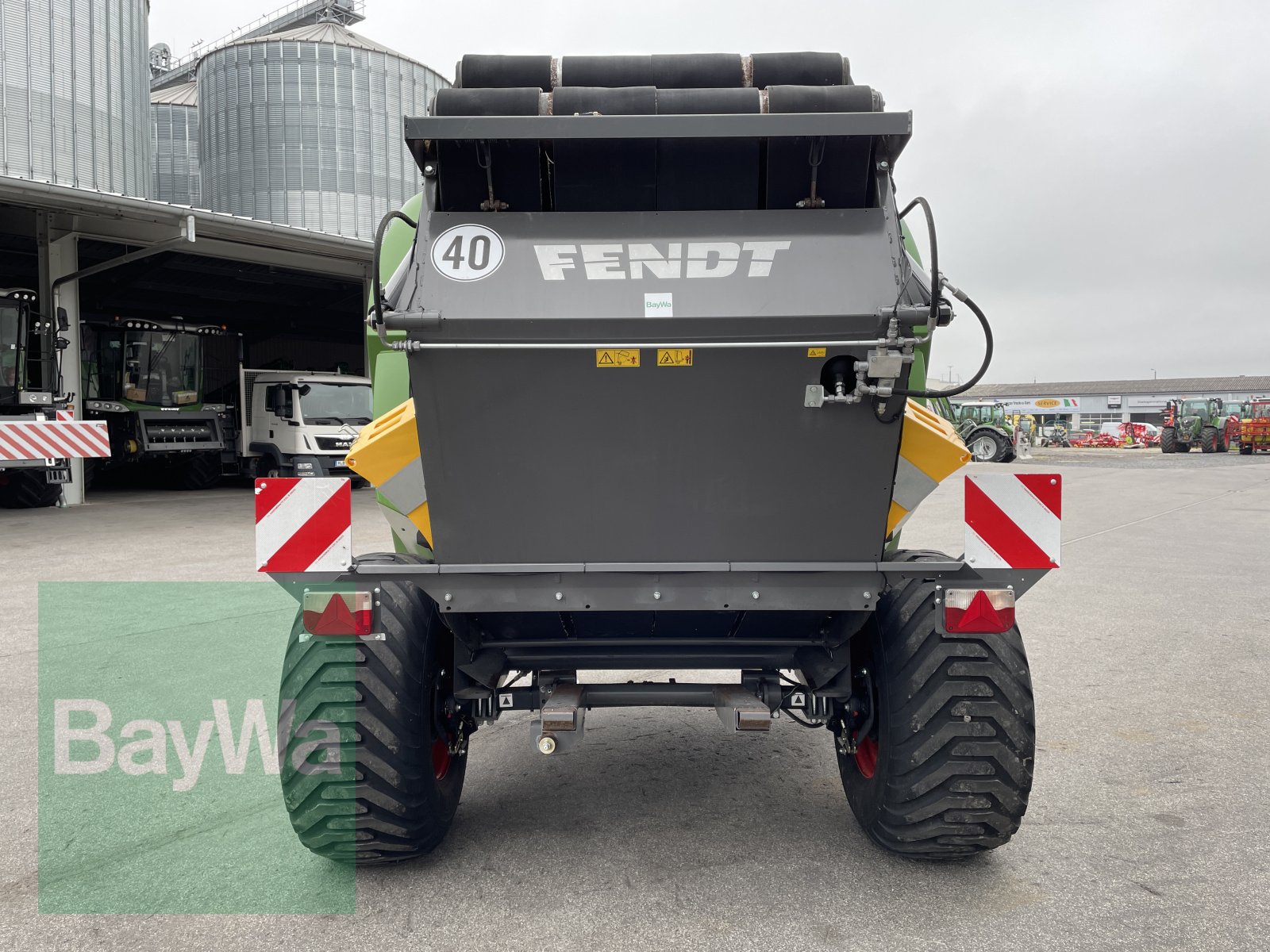 Rundballenpresse Türe ait Fendt 4160 V XTRA, Gebrauchtmaschine içinde Bamberg (resim 3)