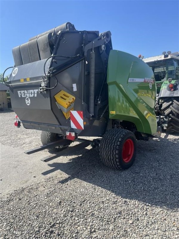 Rundballenpresse typu Fendt 4180 V Xtra Som ny, Gebrauchtmaschine v Rødekro (Obrázok 3)