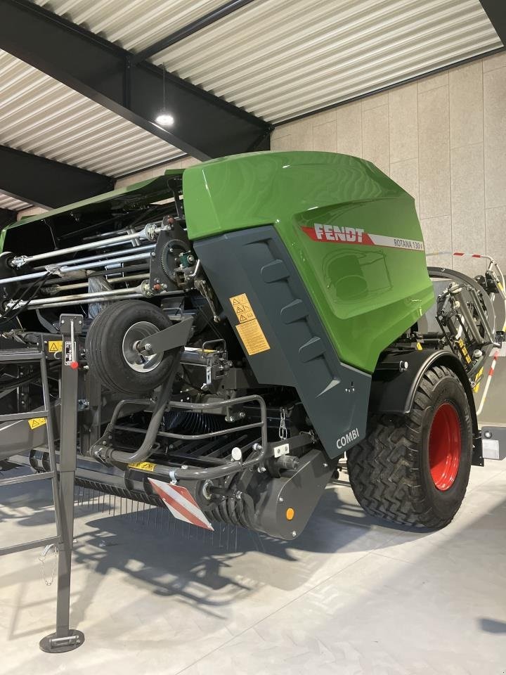 Rundballenpresse типа Fendt ROTANA 130F COMBI, Gebrauchtmaschine в Randers SV (Фотография 2)