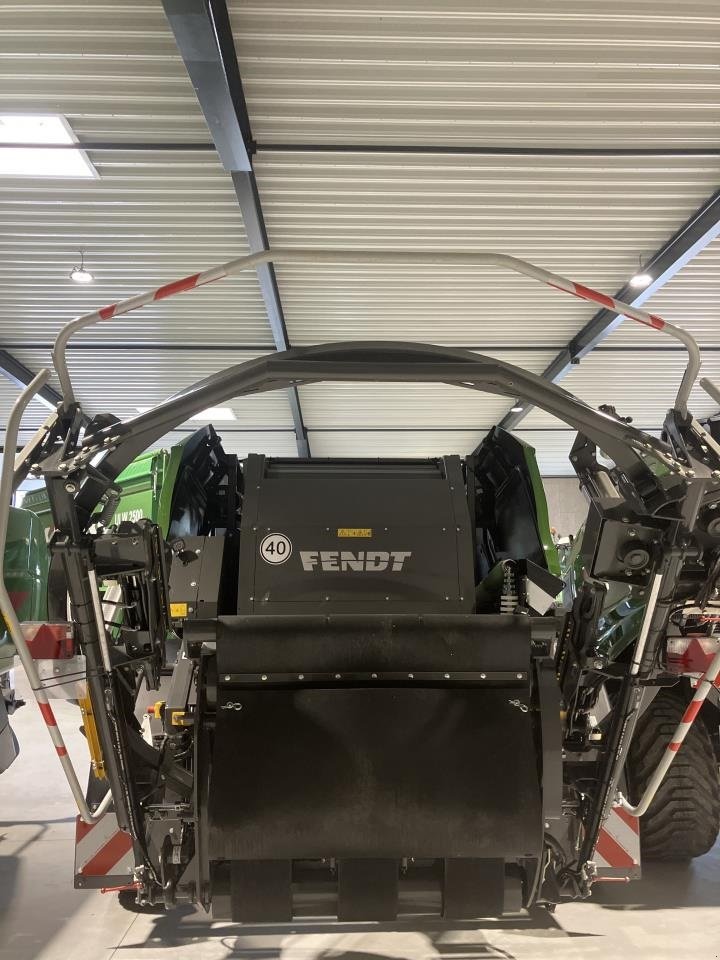 Rundballenpresse za tip Fendt ROTANA 130F COMBI, Gebrauchtmaschine u Randers SV (Slika 3)