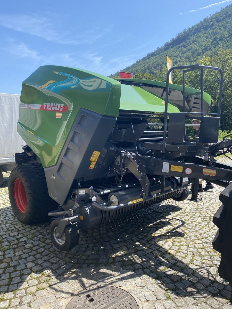 Rundballenpresse of the type Fendt Rotana 130FXtra, Gebrauchtmaschine in Ebensee (Picture 14)