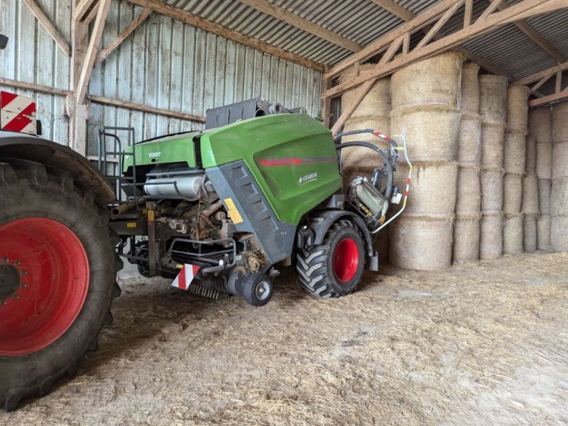 Rundballenpresse des Typs Fendt Rotana 160 V, Gebrauchtmaschine in FRESNAY LE COMTE (Bild 1)