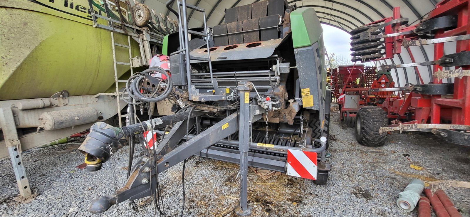 Rundballenpresse типа Fendt Rotana 160 V, Gebrauchtmaschine в Kleinlangheim (Фотография 1)