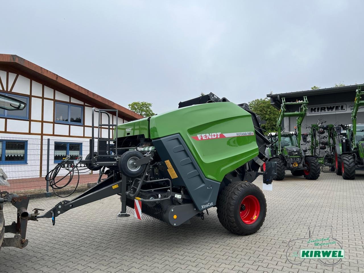 Rundballenpresse des Typs Fendt Rotana 160 Vxtra, Gebrauchtmaschine in Blankenheim (Bild 1)