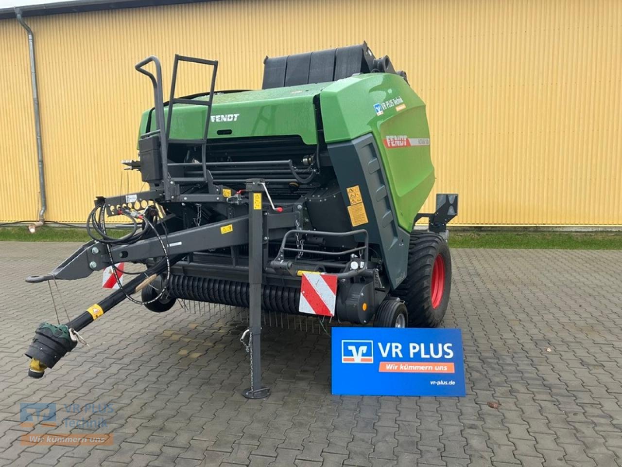 Rundballenpresse van het type Fendt ROTANA 180 V, Gebrauchtmaschine in Osterburg (Foto 1)