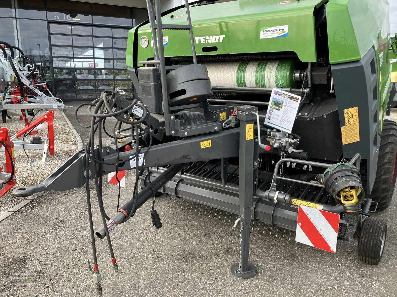 Rundballenpresse van het type Fendt Rotana 180 Xtra Cut, Gebrauchtmaschine in Gampern (Foto 7)