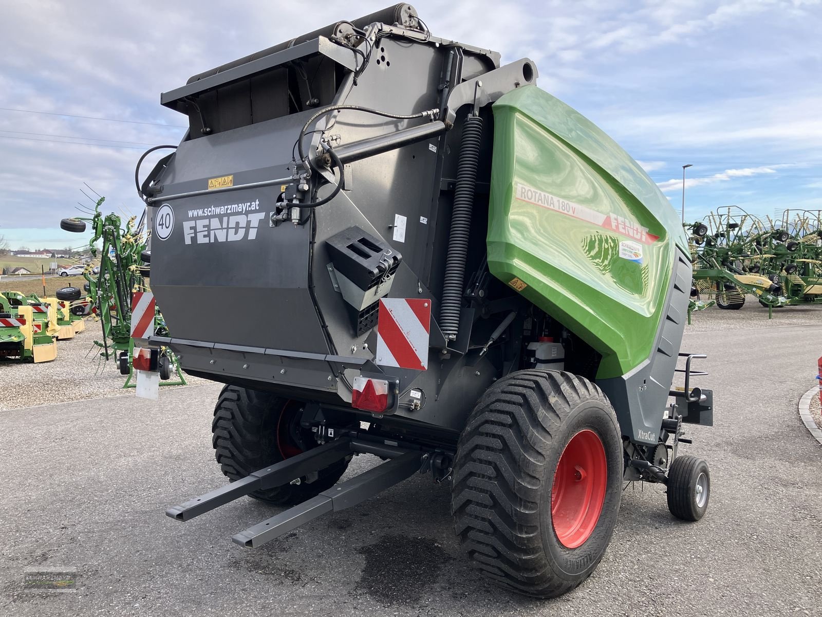 Rundballenpresse van het type Fendt Rotana 180 Xtra Cut, Gebrauchtmaschine in Gampern (Foto 3)