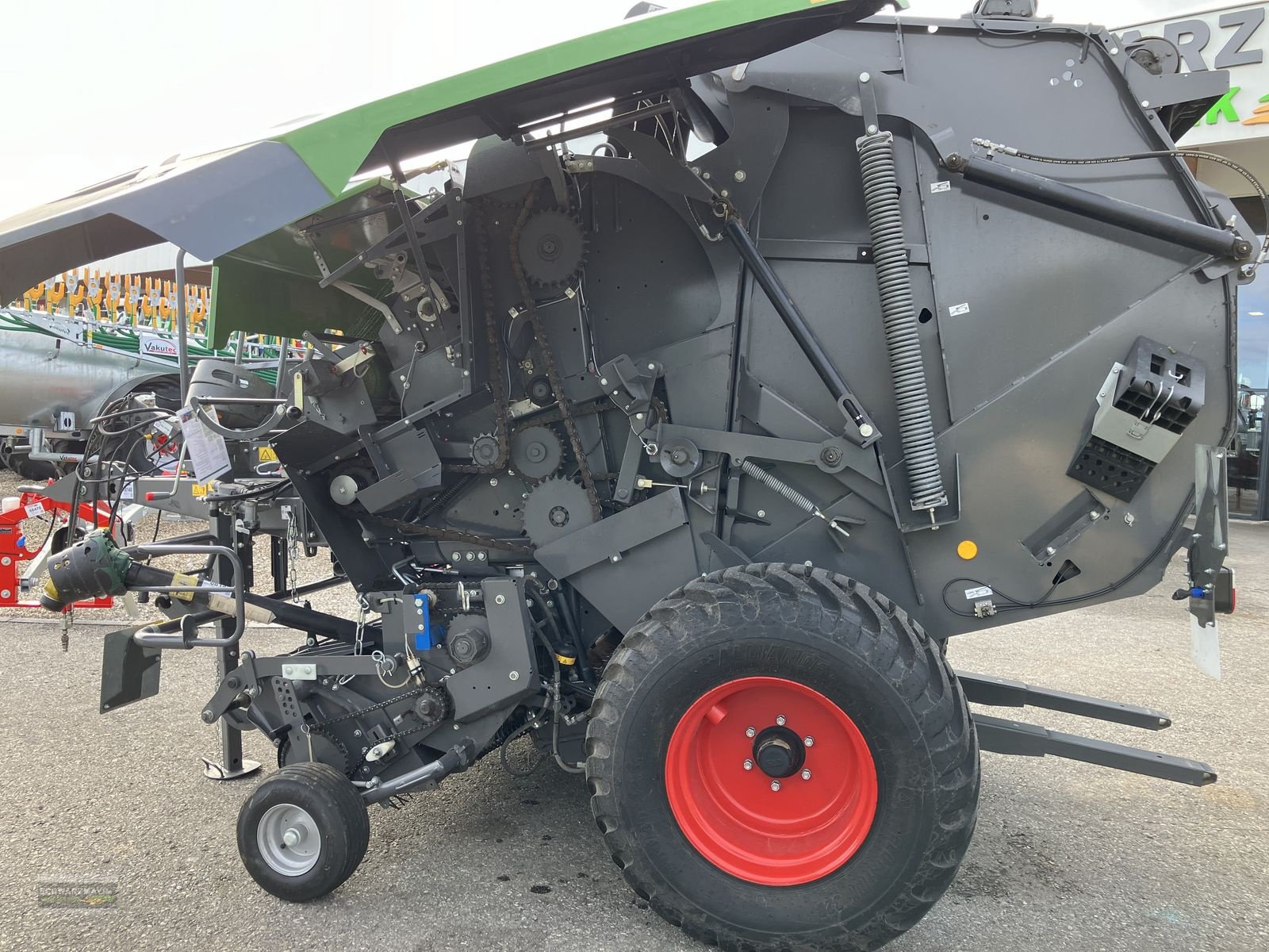 Rundballenpresse van het type Fendt Rotana 180 Xtra Cut, Gebrauchtmaschine in Gampern (Foto 16)