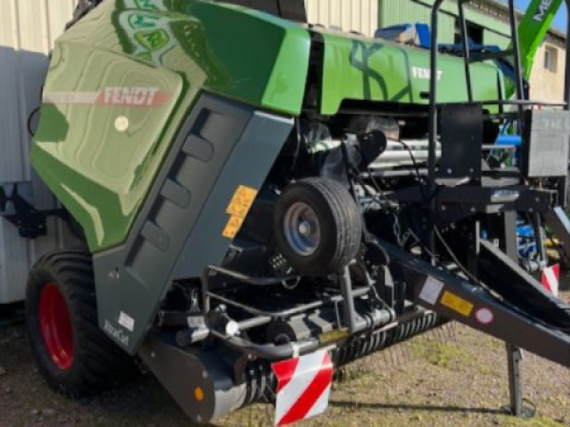 Rundballenpresse typu Fendt ROTANA 180V XTRACUT, Gebrauchtmaschine w CHAMPLECY (Zdjęcie 1)