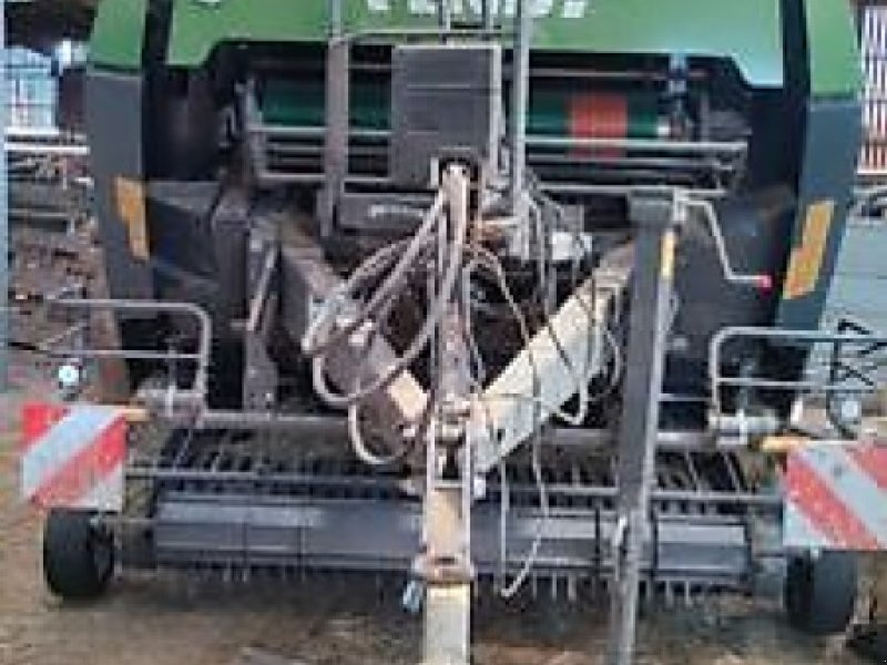 Rundballenpresse del tipo Fendt Rotana 180V, Gebrauchtmaschine en Marlenheim