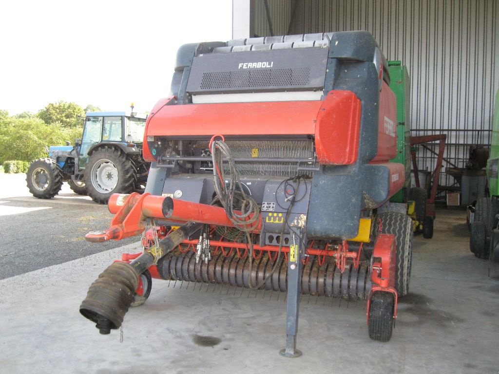 Rundballenpresse van het type Feraboli Extreme 265 HT, Gebrauchtmaschine in BRECE (Foto 2)