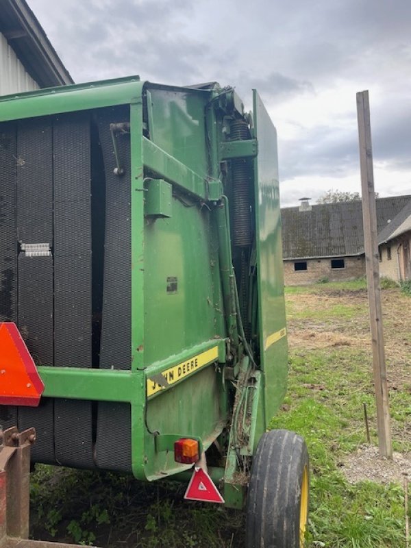 Rundballenpresse typu John Deere 550 RUNDBALLEPRESSE FULD FUNKTIONSDYGTIG, Gebrauchtmaschine v Dronninglund (Obrázok 3)