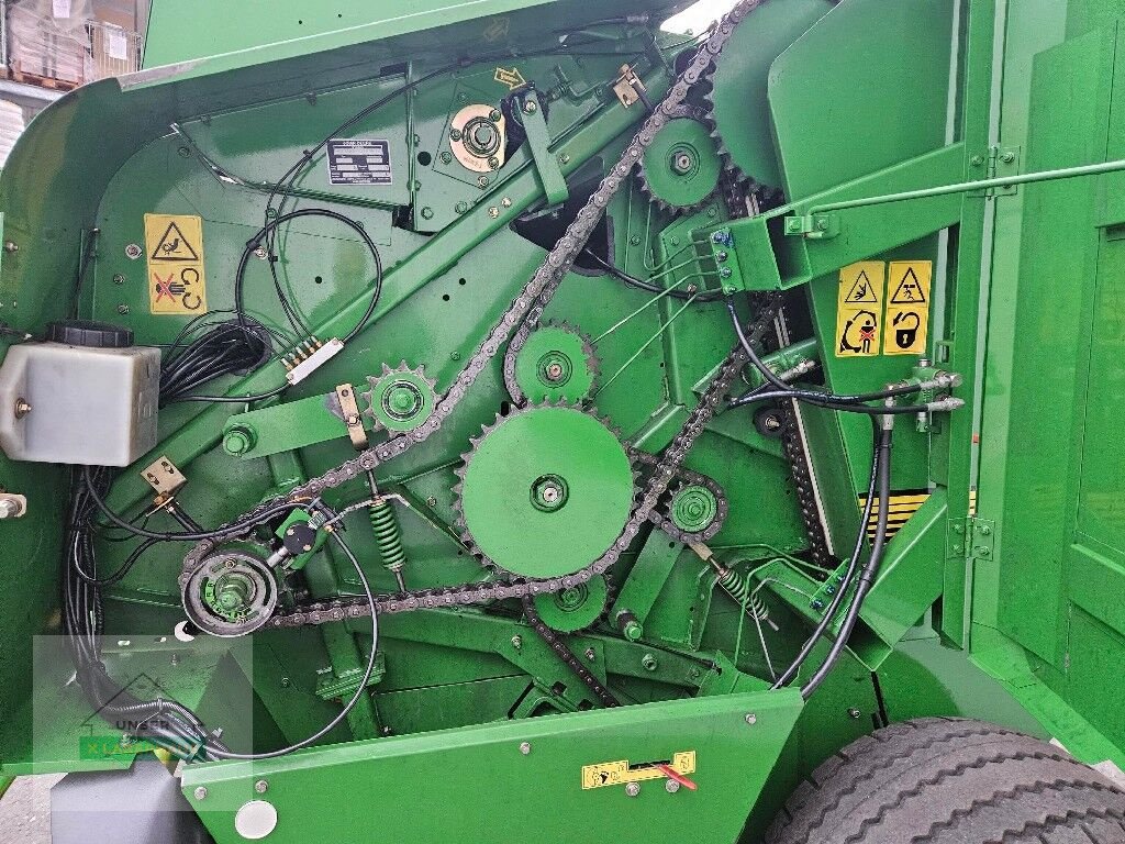 Rundballenpresse des Typs John Deere 575, Gebrauchtmaschine in St. Michael (Bild 16)