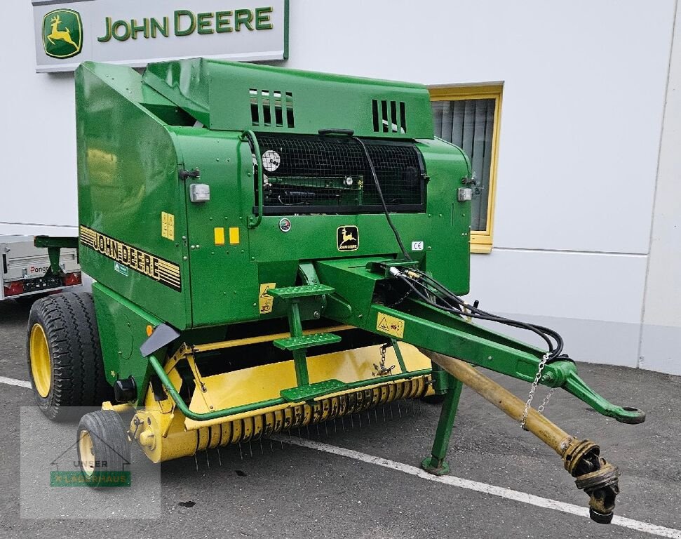 Rundballenpresse typu John Deere 575, Gebrauchtmaschine w St. Michael (Zdjęcie 4)