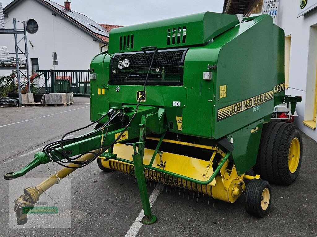 Rundballenpresse des Typs John Deere 575, Gebrauchtmaschine in St. Michael (Bild 2)