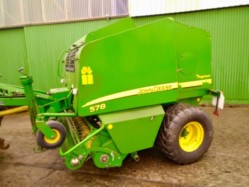 Rundballenpresse tip John Deere 578 Premium, Gebrauchtmaschine in Liebenwalde (Poză 1)