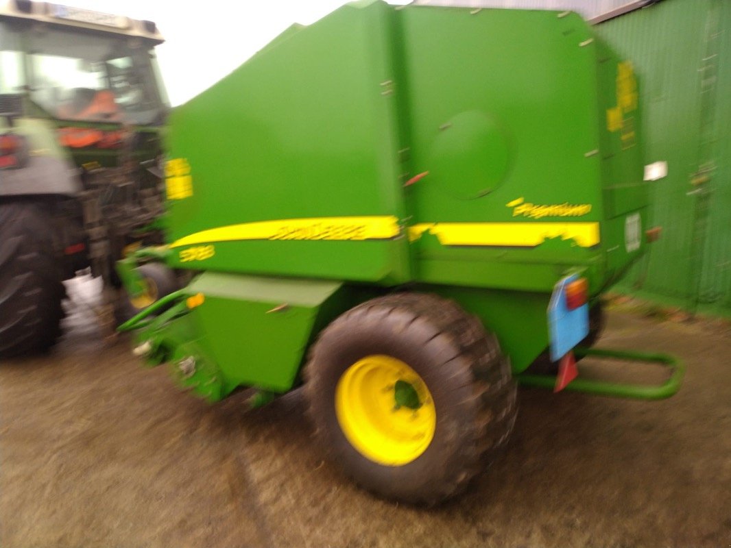 Rundballenpresse za tip John Deere 578 Premium, Gebrauchtmaschine u Liebenwalde (Slika 2)