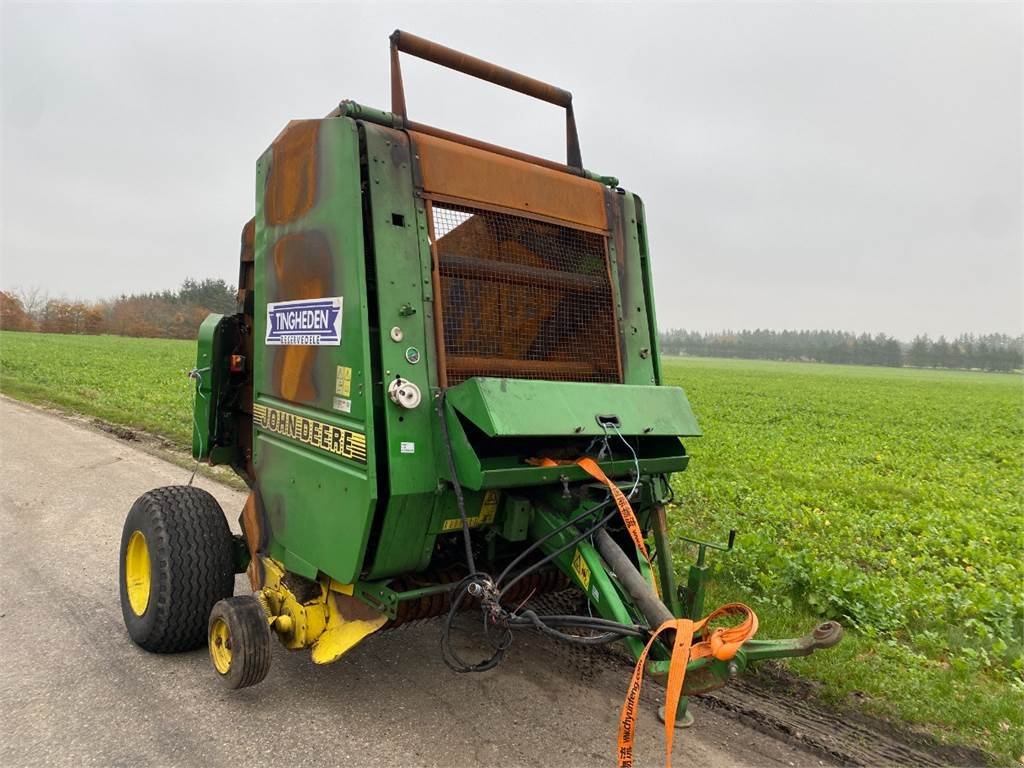 Rundballenpresse des Typs John Deere 580, Gebrauchtmaschine in Hemmet (Bild 13)