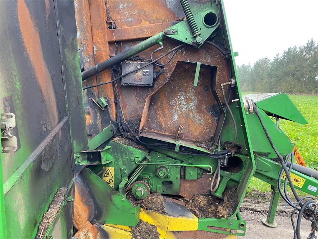 Rundballenpresse of the type John Deere 580, Gebrauchtmaschine in Hemmet (Picture 5)