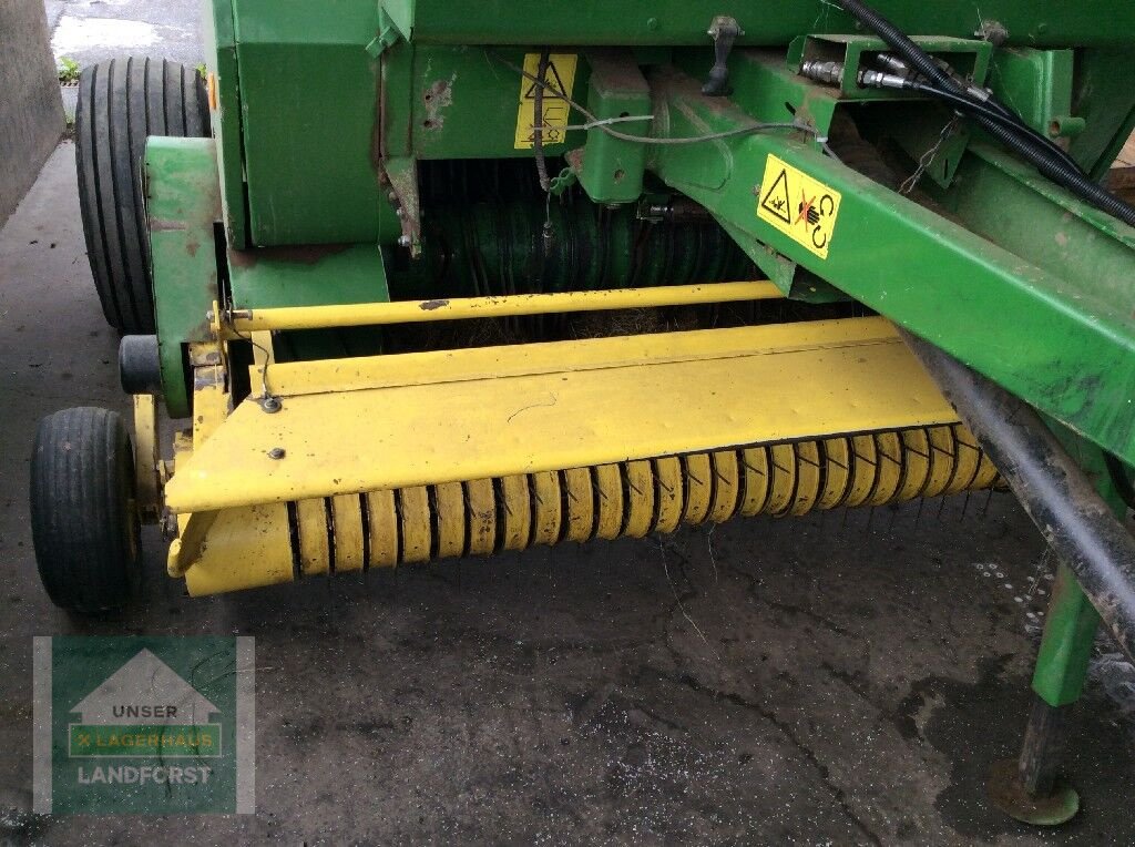 Rundballenpresse του τύπου John Deere 580, Gebrauchtmaschine σε Murau (Φωτογραφία 2)