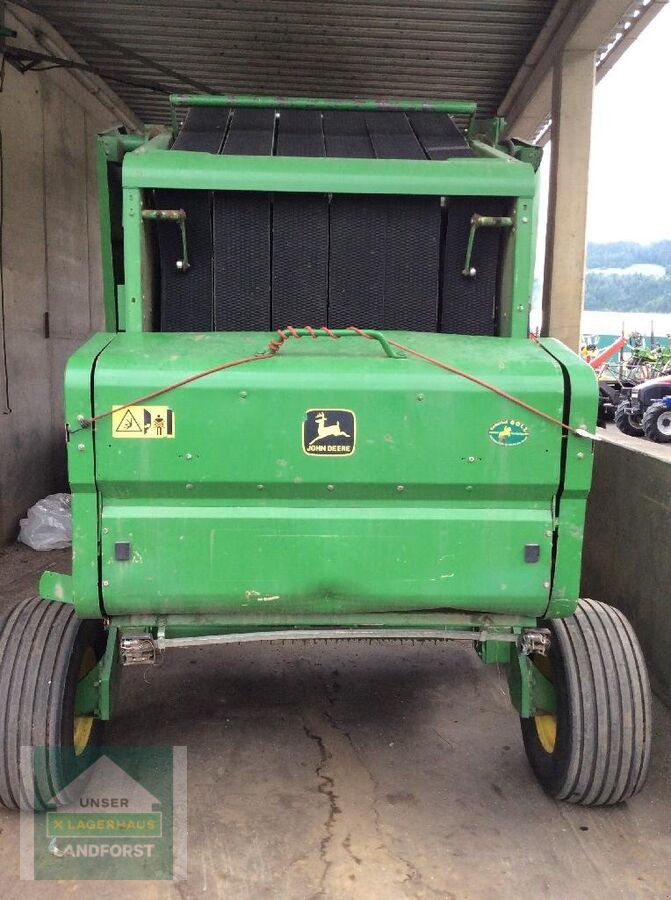 Rundballenpresse typu John Deere 580, Gebrauchtmaschine v Murau (Obrázok 5)