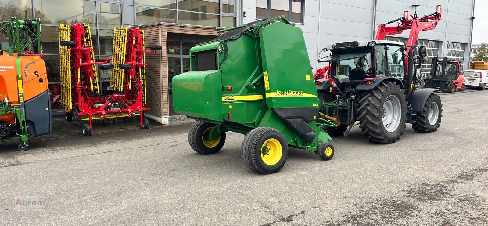 Rundballenpresse des Typs John Deere 582 Maxi Cut, Gebrauchtmaschine in Herrenberg-Gültstein (Bild 7)