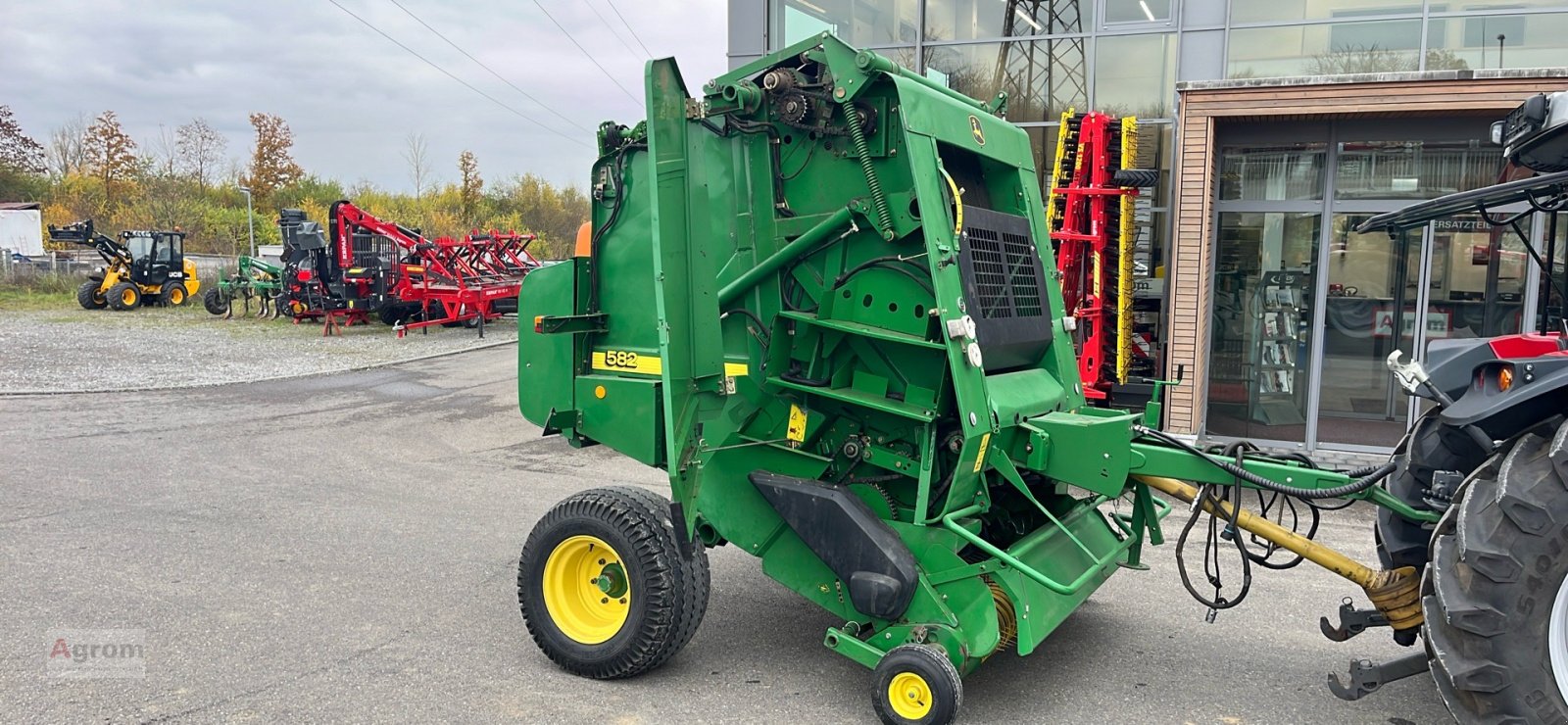 Rundballenpresse des Typs John Deere 582 Maxi Cut, Gebrauchtmaschine in Herrenberg-Gültstein (Bild 8)