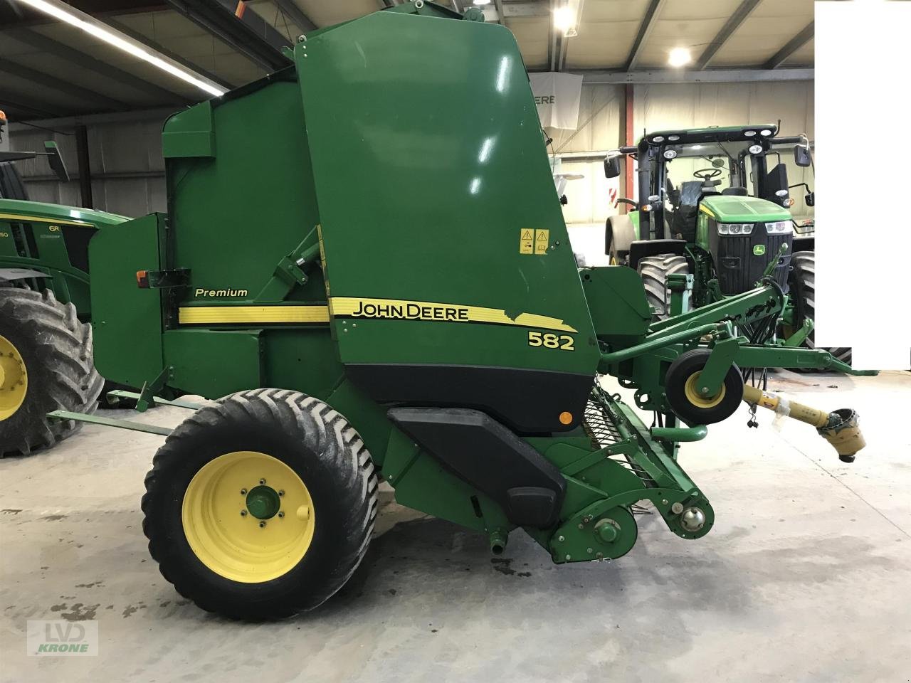 Rundballenpresse typu John Deere 582 PREMIUM, Gebrauchtmaschine v Alt-Mölln (Obrázek 2)