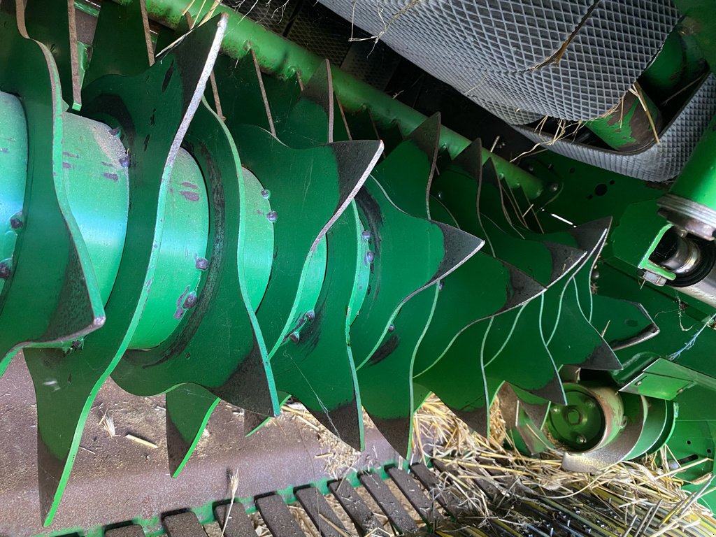 Rundballenpresse typu John Deere 582 ROTOFLOW FICELLE FILET, Gebrauchtmaschine v UZERCHE (Obrázok 10)