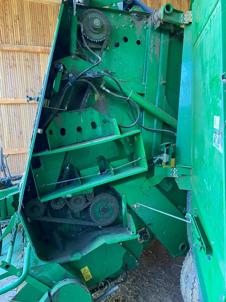 Rundballenpresse typu John Deere 582 ROTOFLOW FICELLE FILET, Gebrauchtmaschine w UZERCHE (Zdjęcie 8)