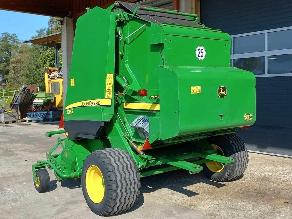 Rundballenpresse del tipo John Deere 582, Gebrauchtmaschine en Villach/Zauchen (Imagen 6)