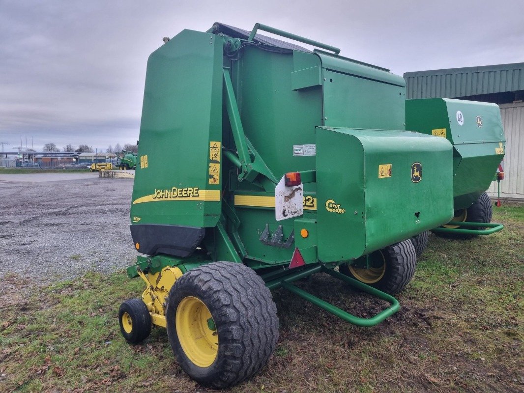 Rundballenpresse typu John Deere 582, Gebrauchtmaschine v Neubrandenburg (Obrázok 3)