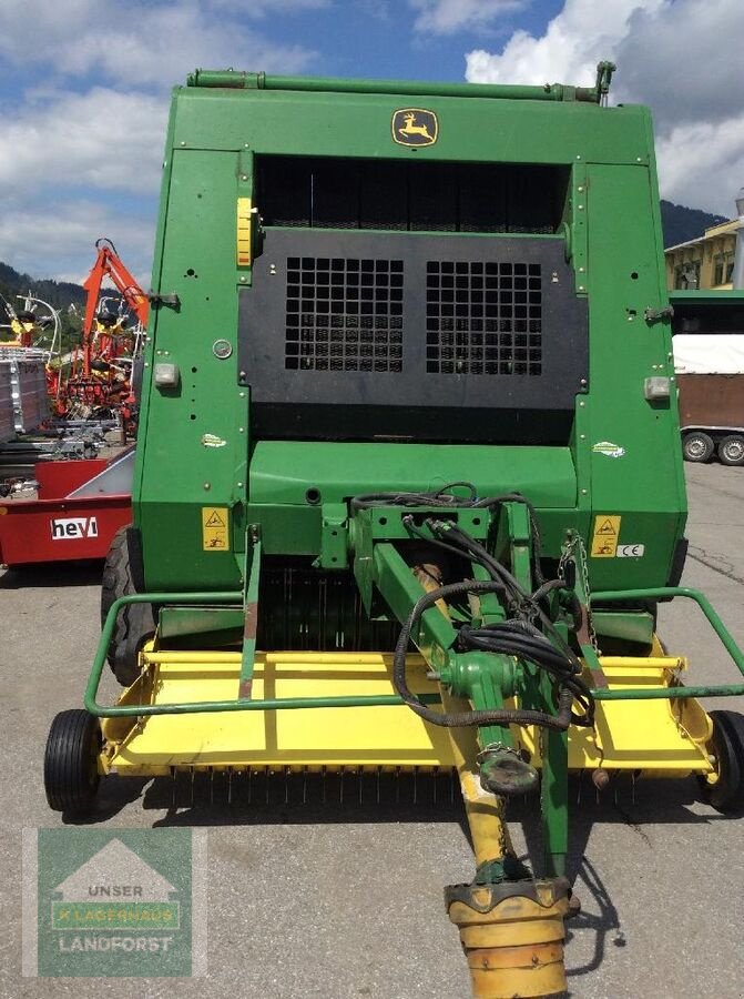 Rundballenpresse del tipo John Deere 582, Gebrauchtmaschine en Murau (Imagen 2)