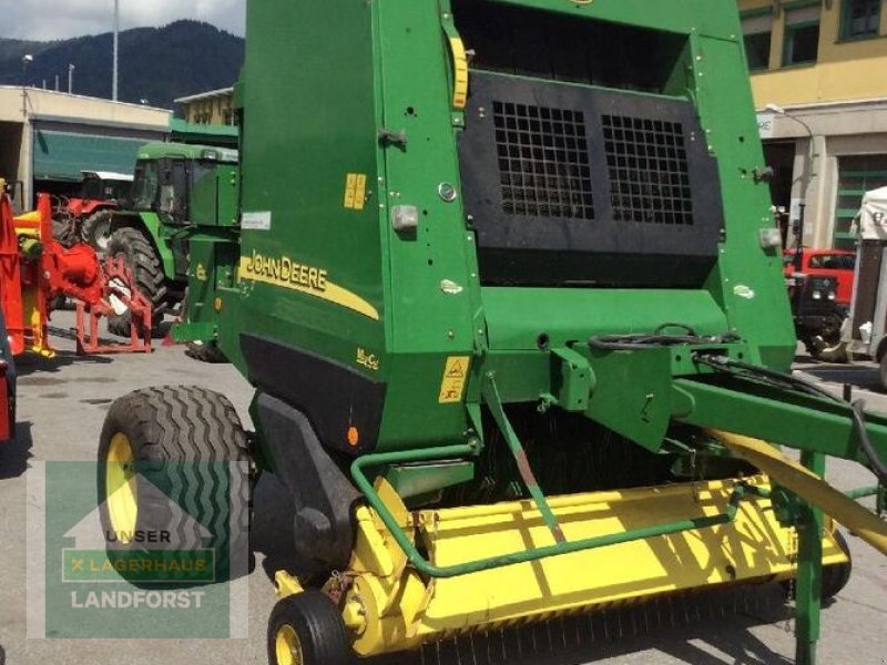 Rundballenpresse типа John Deere 582, Gebrauchtmaschine в Murau (Фотография 1)