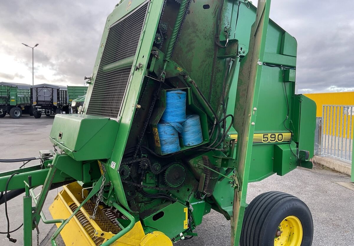 Rundballenpresse tip John Deere 590 C Maxicut, Gebrauchtmaschine in Zwettl (Poză 22)