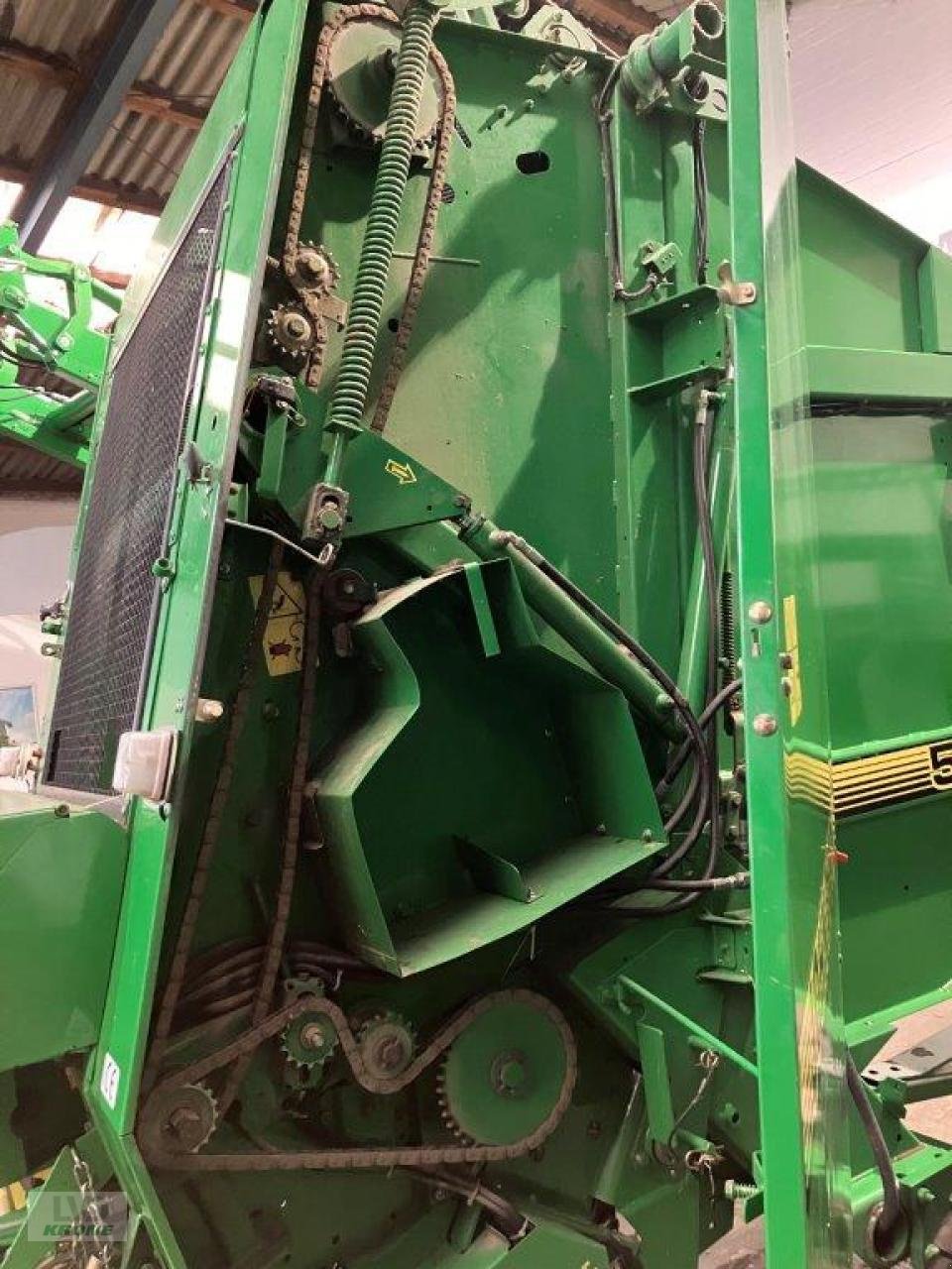 Rundballenpresse of the type John Deere 590 mit Multi CUT, Gebrauchtmaschine in Spelle (Picture 8)