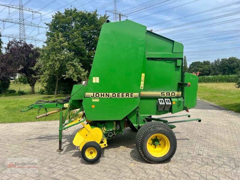 Rundballenpresse des Typs John Deere 590, Gebrauchtmaschine in Marl (Bild 2)