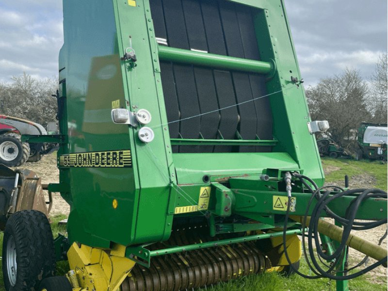 Rundballenpresse tip John Deere 590, Gebrauchtmaschine in Neufchâtel-en-Bray (Poză 1)