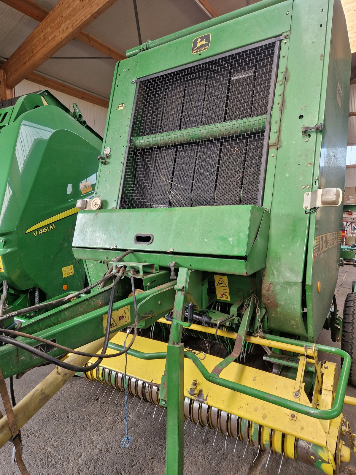 Rundballenpresse tipa John Deere 590, Gebrauchtmaschine u Bad Sobernheim (Slika 2)