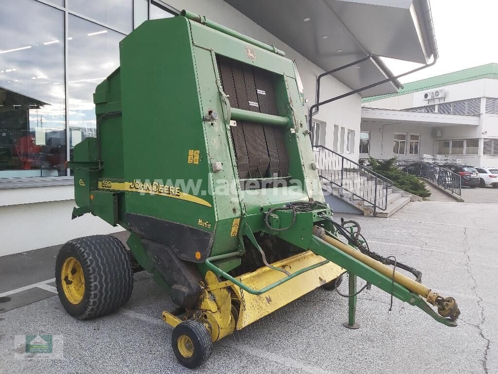 Rundballenpresse typu John Deere 592 MAXI CUT, Gebrauchtmaschine w Klagenfurt (Zdjęcie 1)